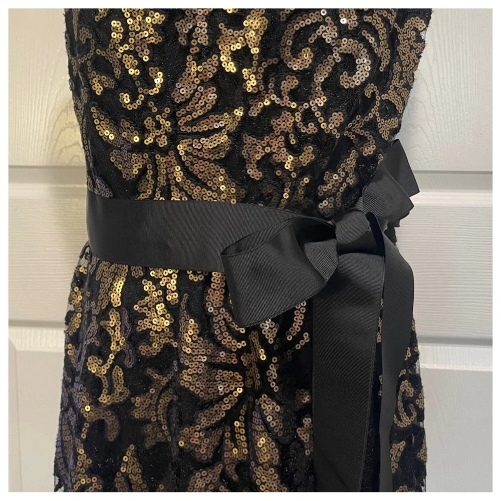 Tadashi Shoji One-Shoulder Dress in Black and Gold - Picture 4 of 8